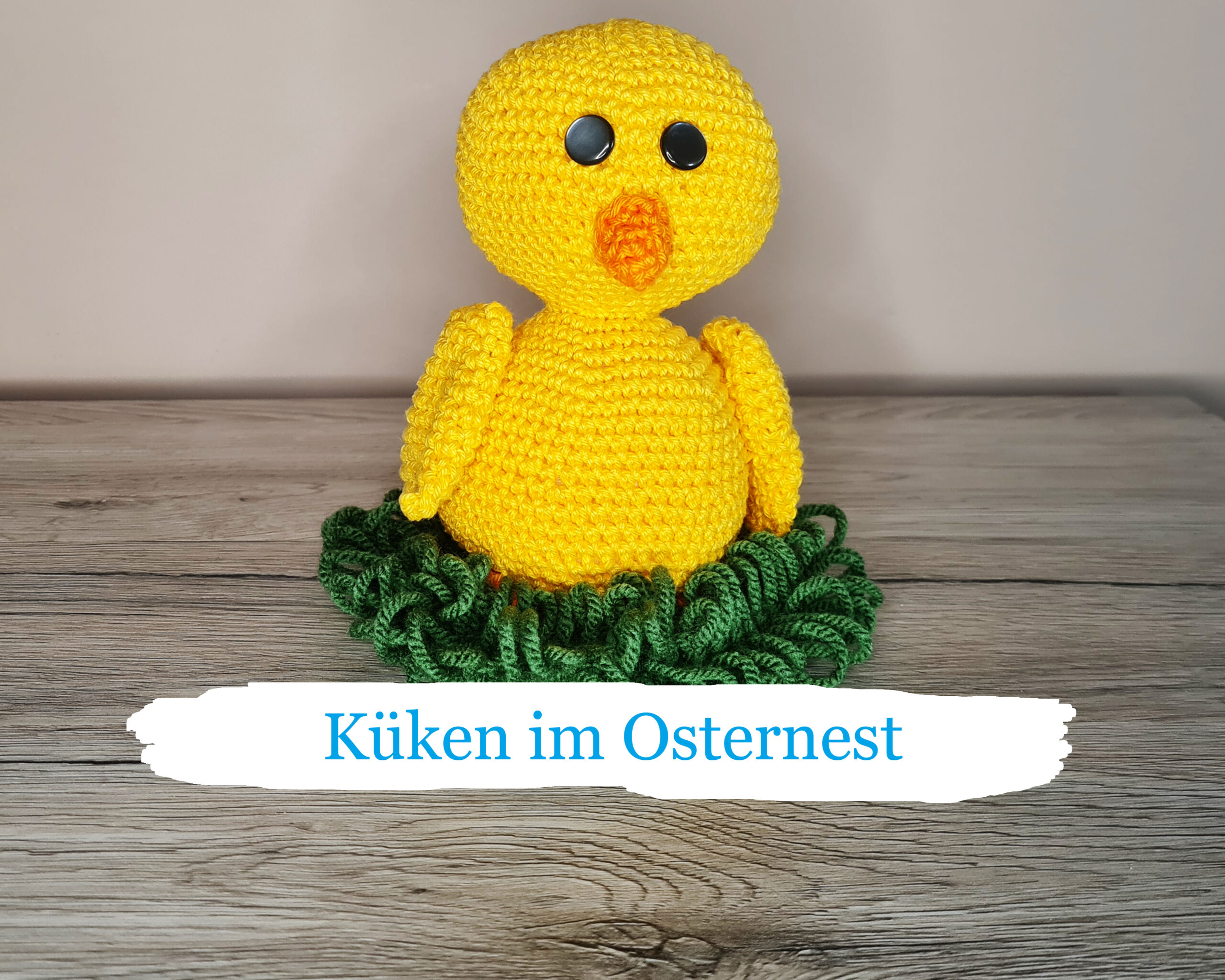 Küken im Osternest